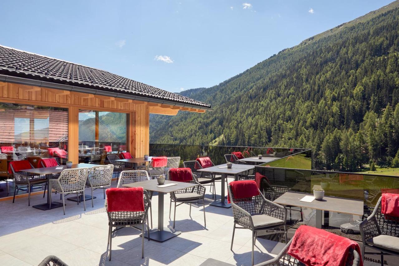 Anigglhof Hotel Малес Веноста Екстериор снимка
